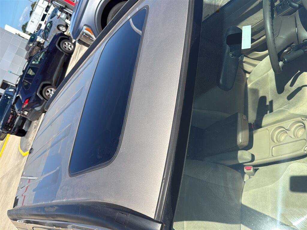 Used 2006 GOLD Honda EX image 3