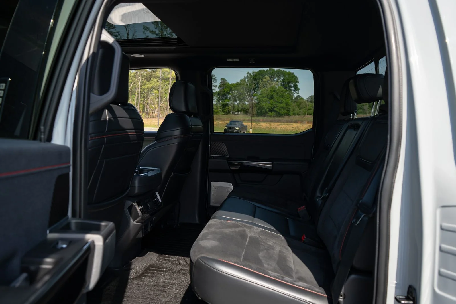 Used 2023 Avalanche Ford Raptor image 47