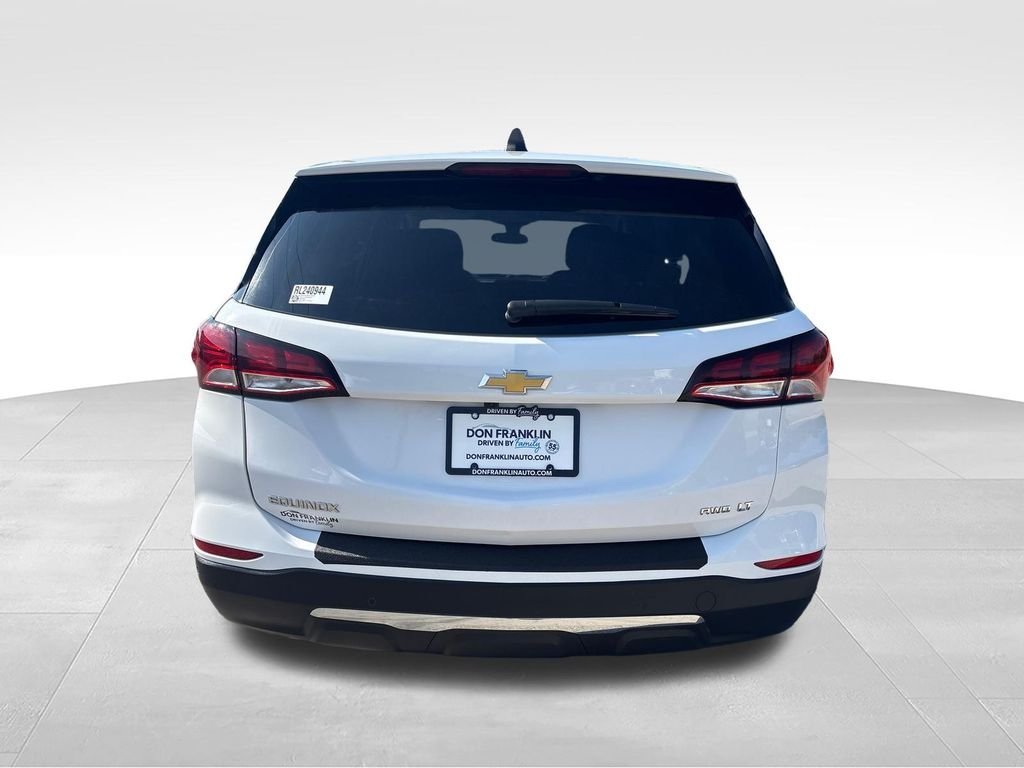 Used 2024 White Chevrolet LT image 4