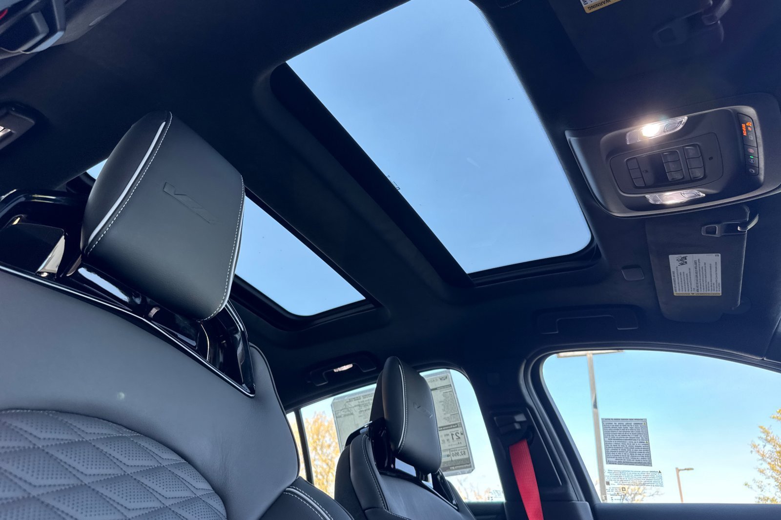 2026 Cadillac CT5 V-Series - Photo 16