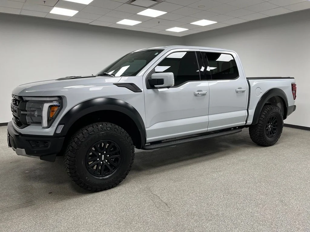 Used 2025 White Ford Raptor image 6