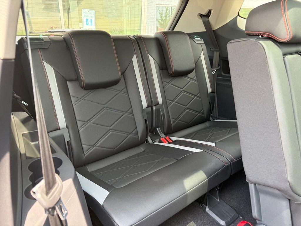 New 2026 Deep Black Pearl Volkswagen 2.0T Peak Edition image 22