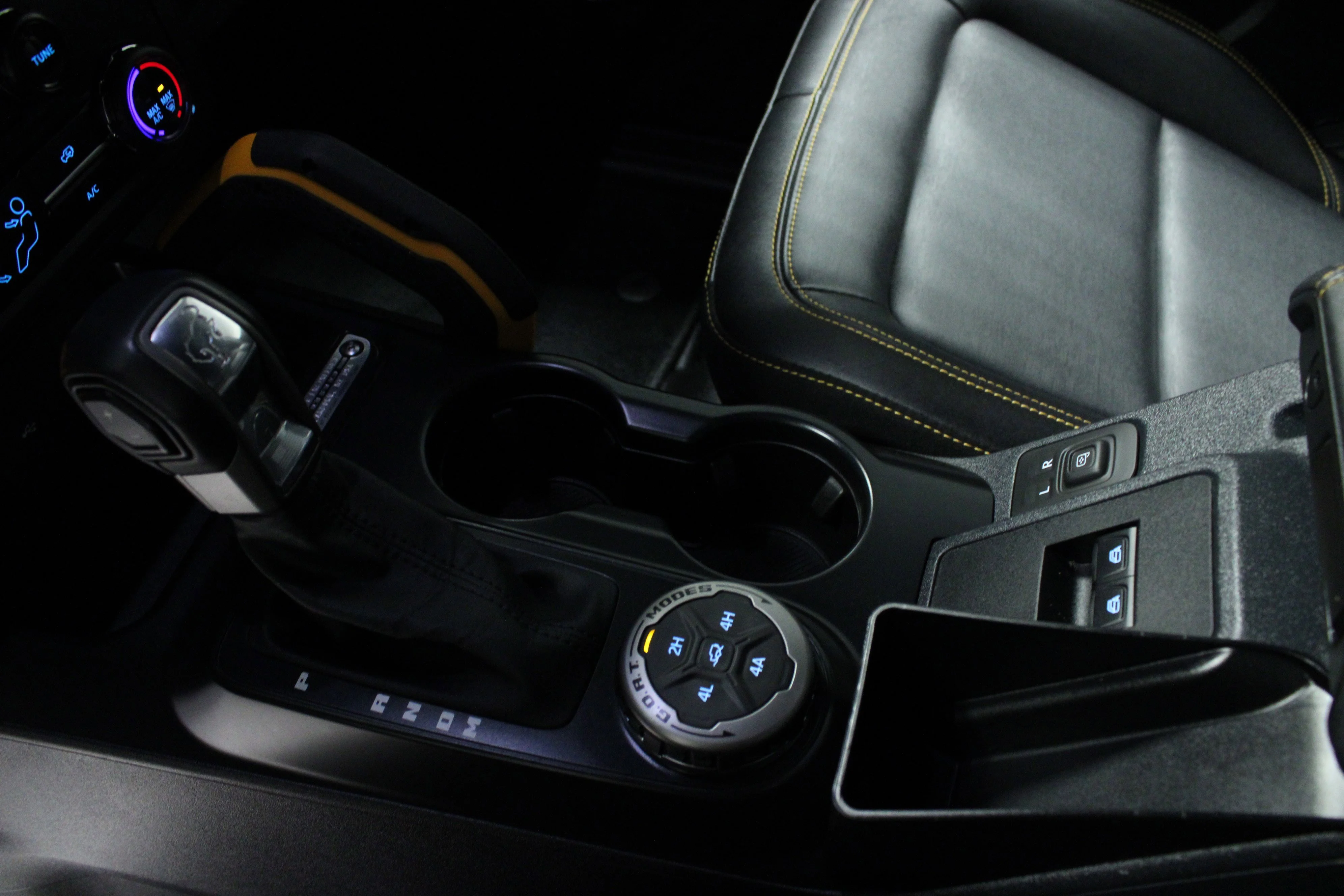 Used 2024 Shadow Black Ford Badlands image 22