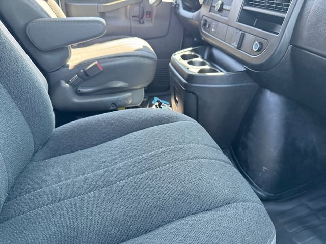 Certified Used 2024 White GMC Work Van image 18
