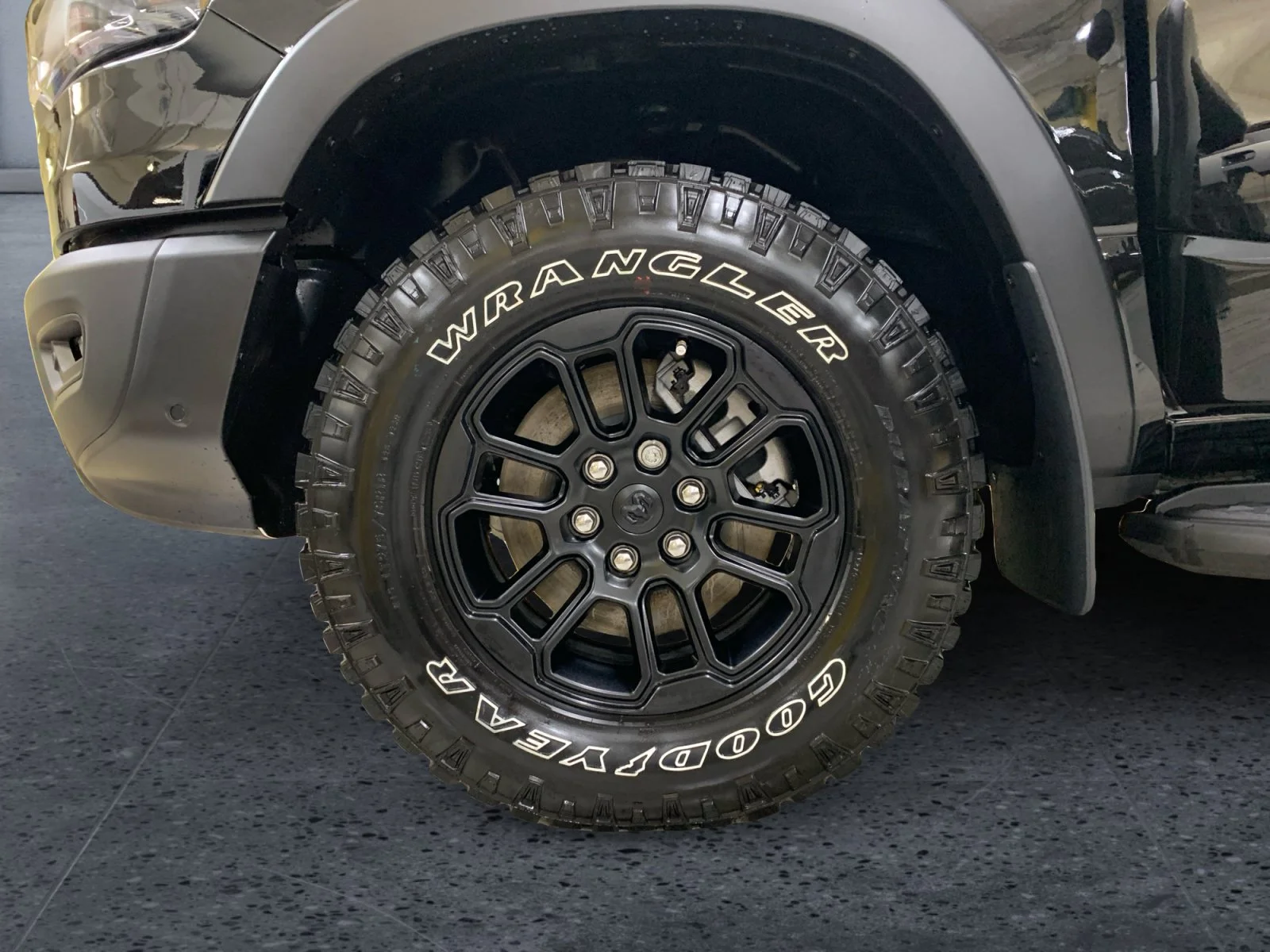 New 2026 Diamond Black Crystal Pearl Ram Rebel image 9