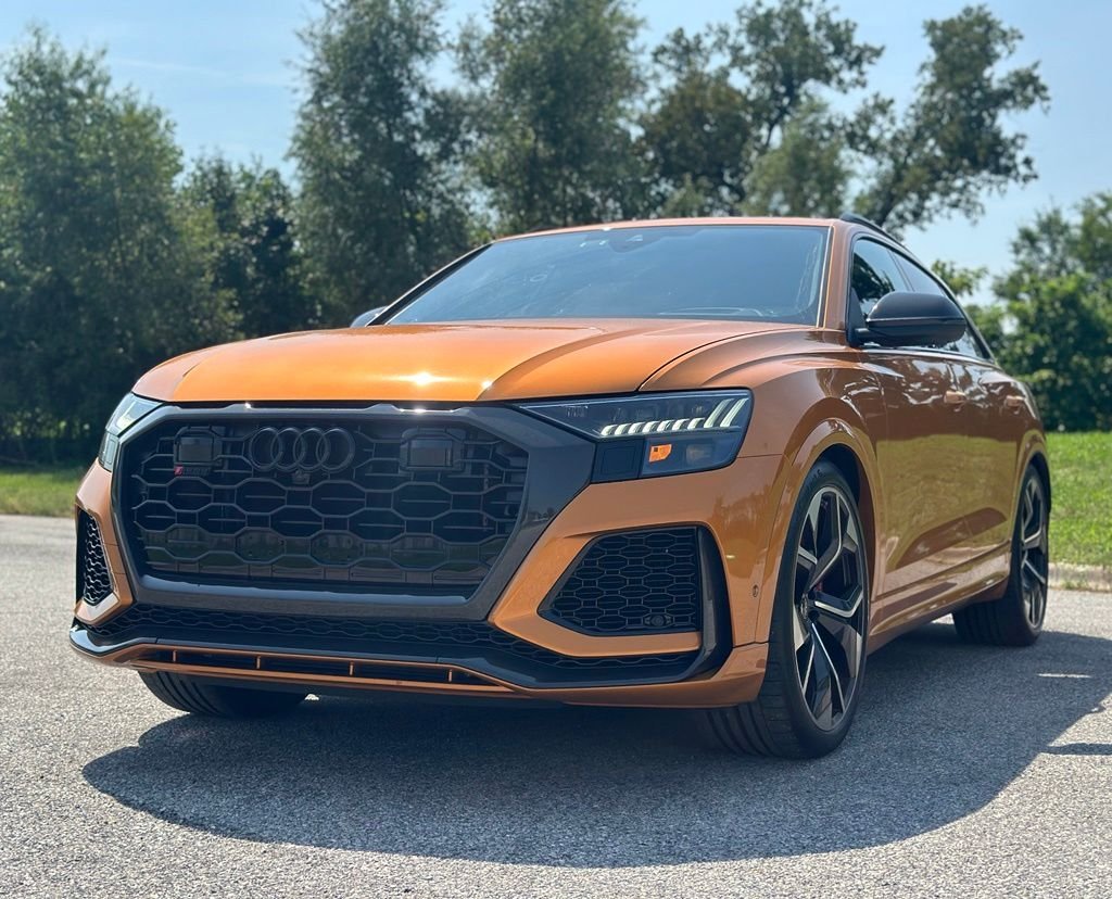 Used 2023 Orange Audi 4.0T image 3