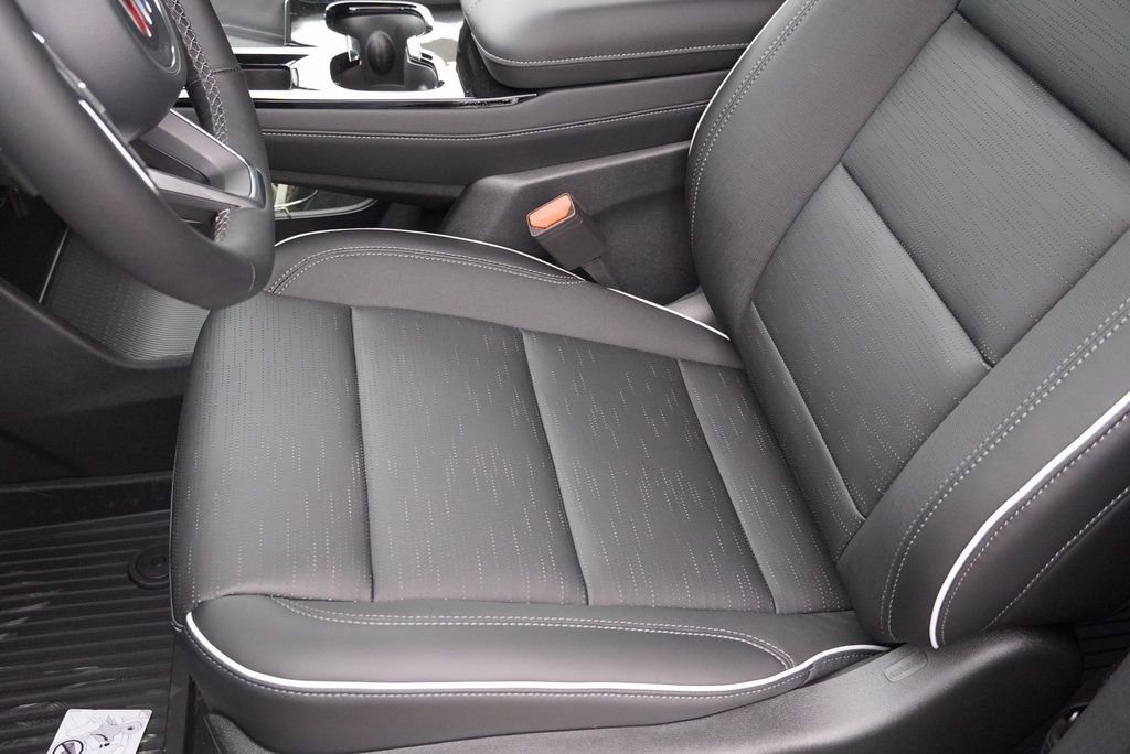 2026 Buick Enclave Sport Touring - Photo 9