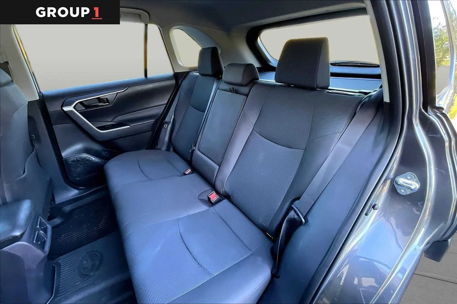2025 Toyota RAV4 LE - Photo 21