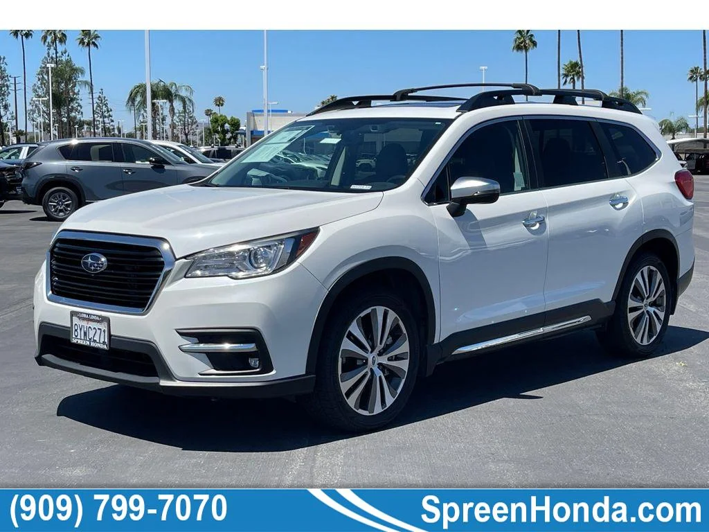 2021 Subaru Ascent Touring's photo