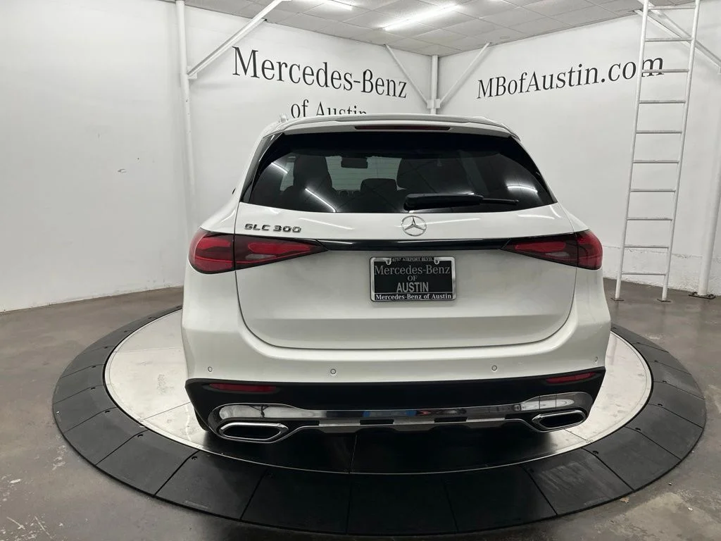 Certified Used 2026 White Mercedes-Benz GLC 300 image 7