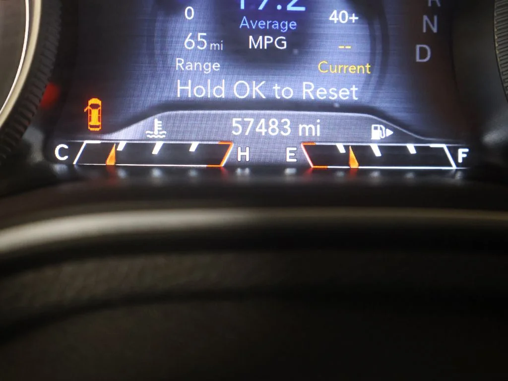 Used 2020 White Jeep Limited image 39