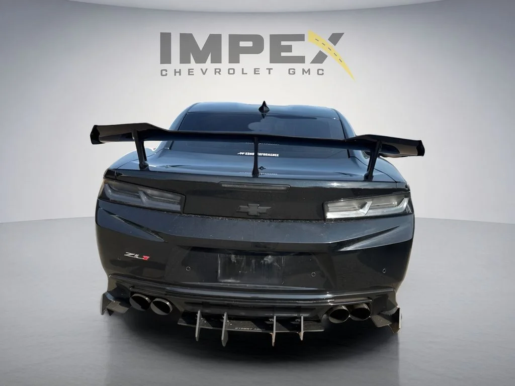 Used 2018 Black Chevrolet ZL1 image 3