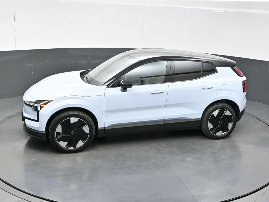 New 2026 White Volvo Twin Motor Performance Plus image 28