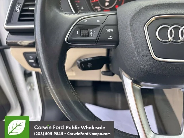 Used 2010 White Audi  image 18
