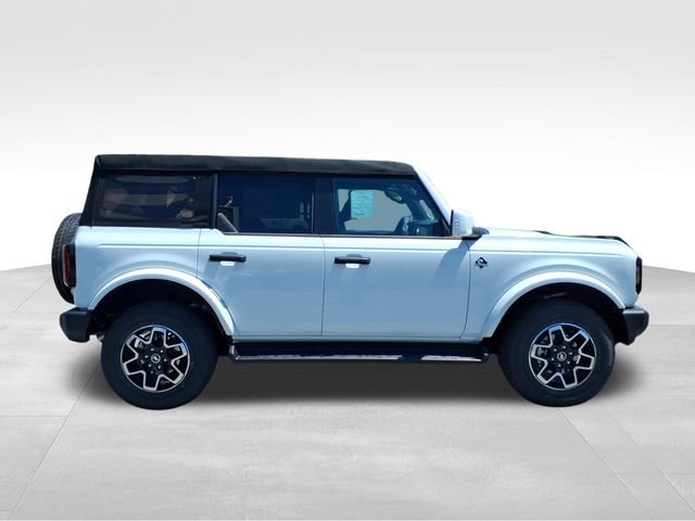 New 2026 Oxford White Ford Outer Banks image 17