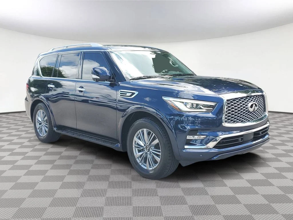 Used 2021 Blue INFINITI LUXE image 2