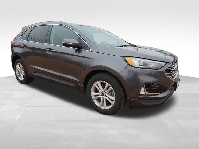 Used 2019 Gray Ford SEL image 9