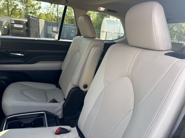 Used 2024 White Toyota Limited image 14