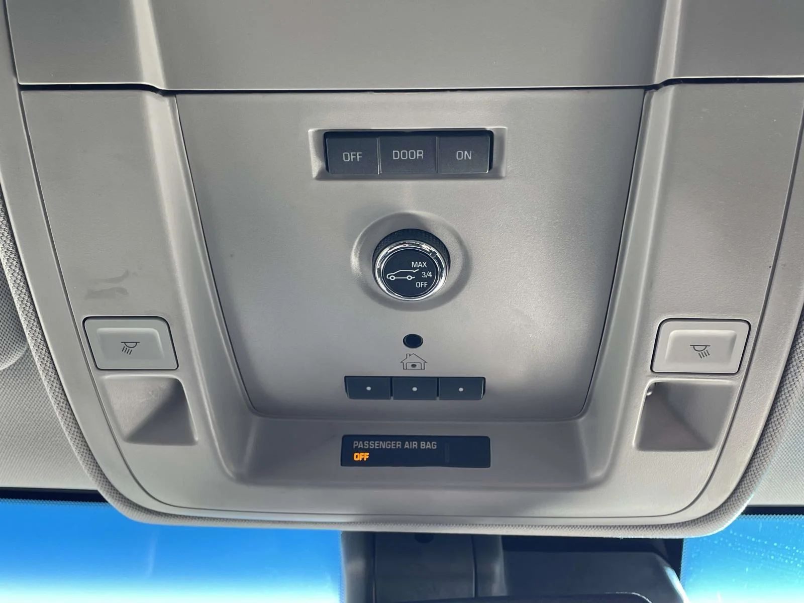 Used 2016 Summit White Chevrolet LT image 23