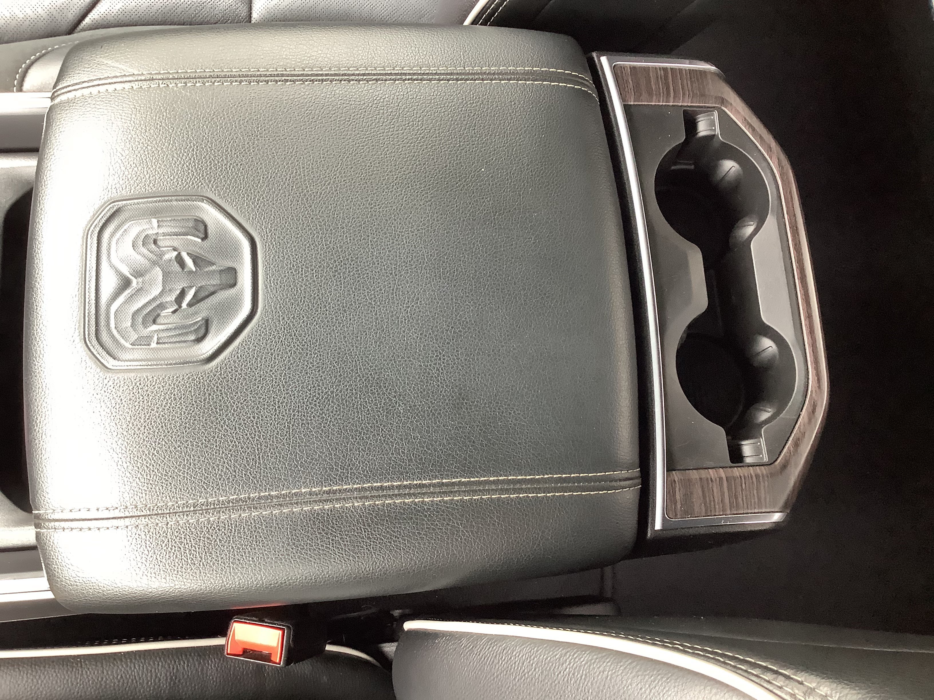 Used 2025 Black Ram Laramie image 12