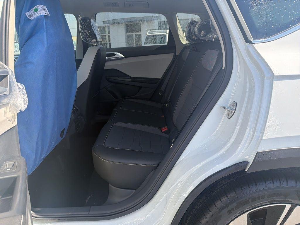 New 2026 Pure White Volkswagen 1.5T SE image 6