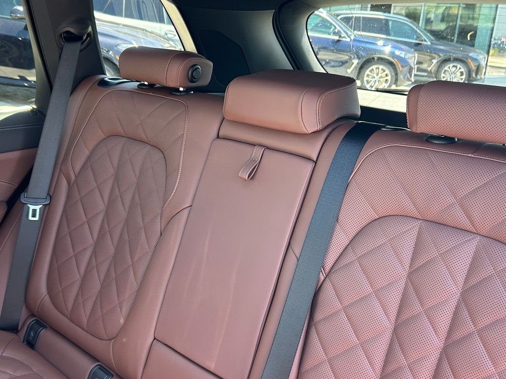 2026 BMW X5 50e - Photo 32