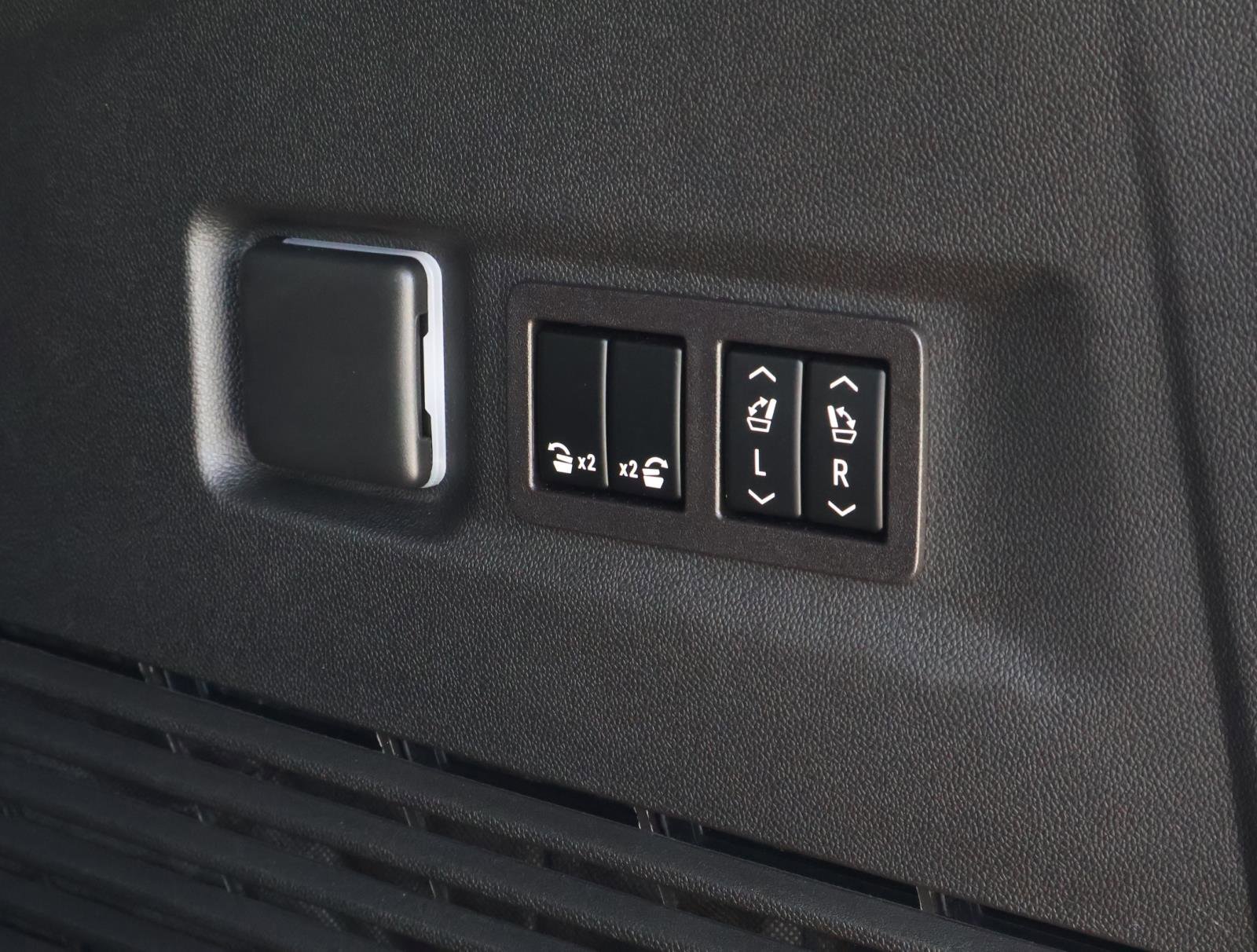 2023 GMC Yukon XL Denali Ultimate - Photo 27