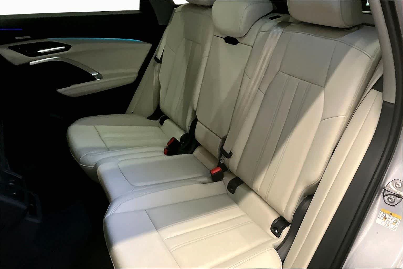 Used 2025 Florett Silver Metallic Audi Premium Plus image 21