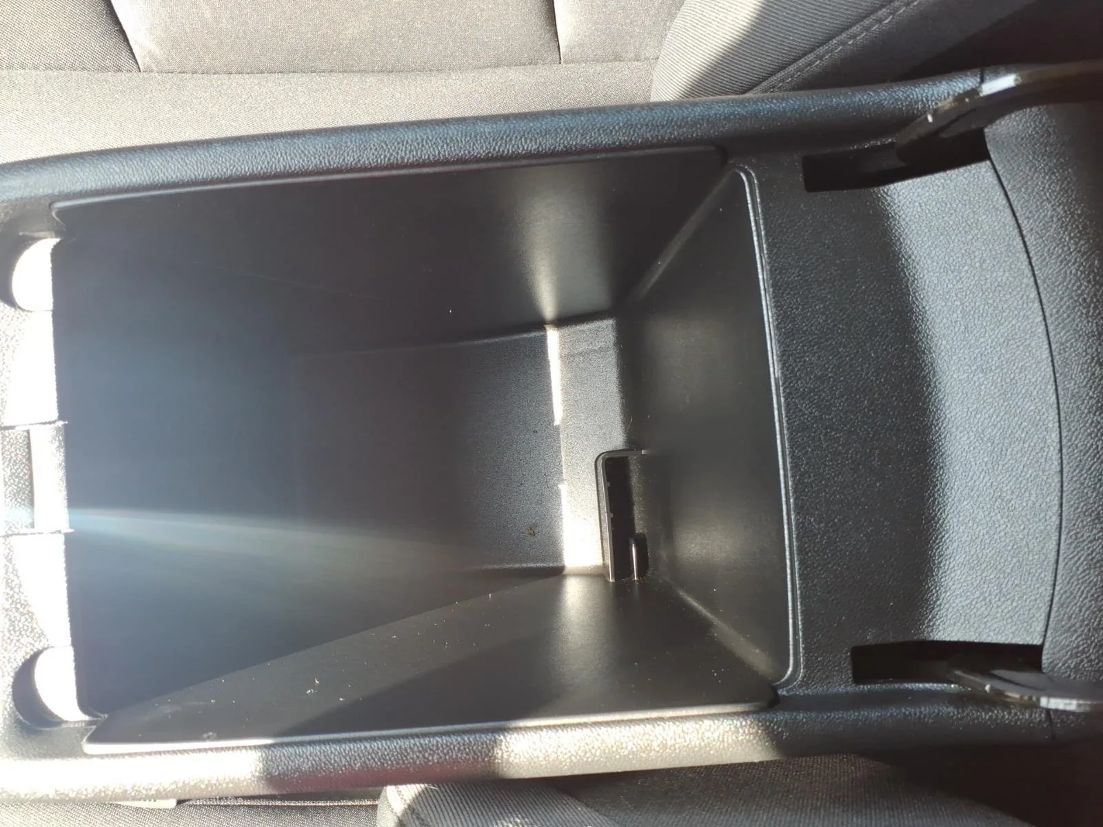 Used 2024 Summit White Chevrolet LT image 23