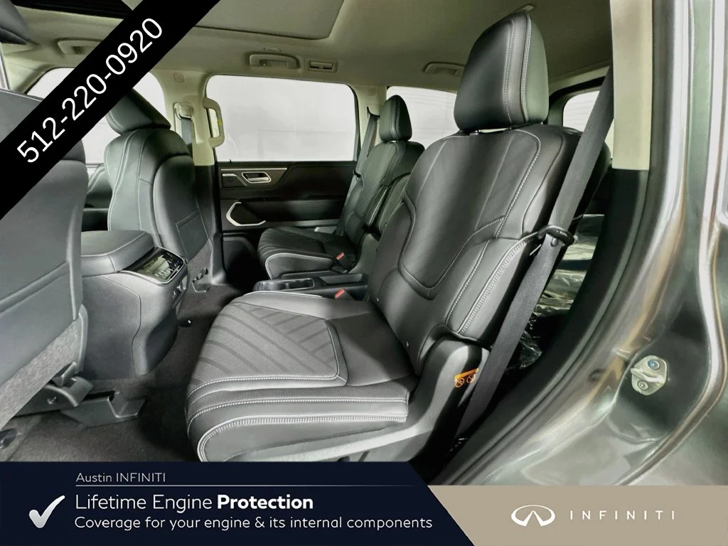 New 2027 Silver INFINITI LUXE image 31