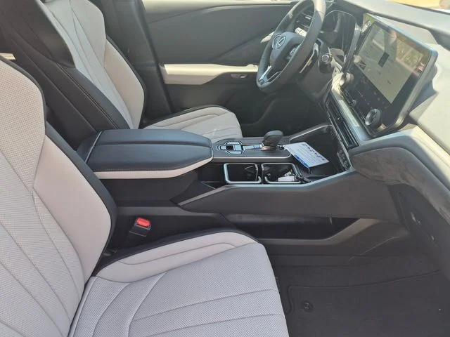 New 2026  Lexus 500h F SPORT Performance Premium image 16