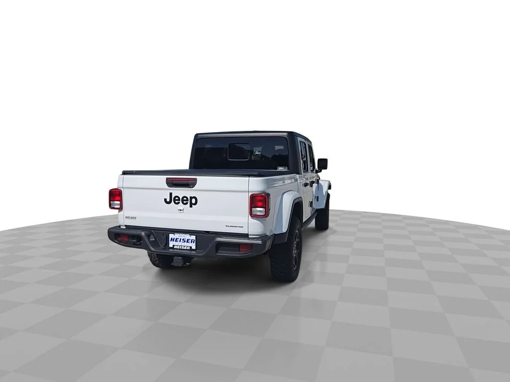 Used 2023 White Jeep Willys image 8