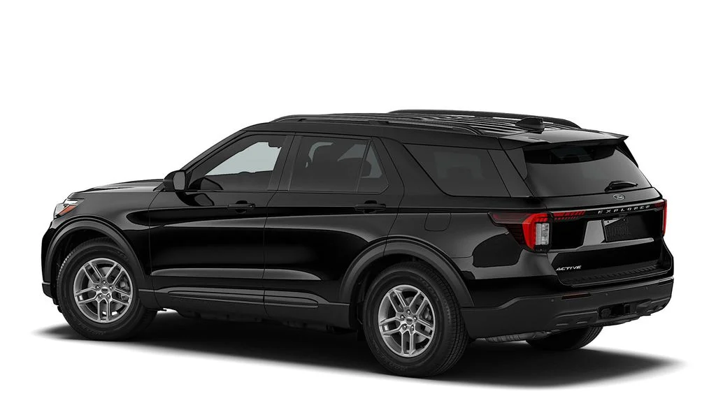 New 2027 Agate Black Metallic Ford Active image 2