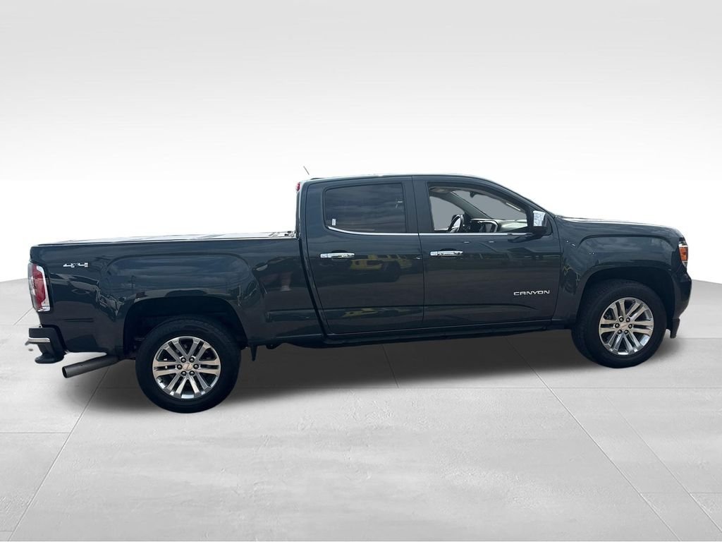 Used 2018 Gray GMC SLT image 6