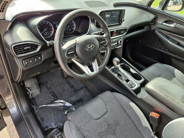 2020 Hyundai Santa Fe SE - Photo 10