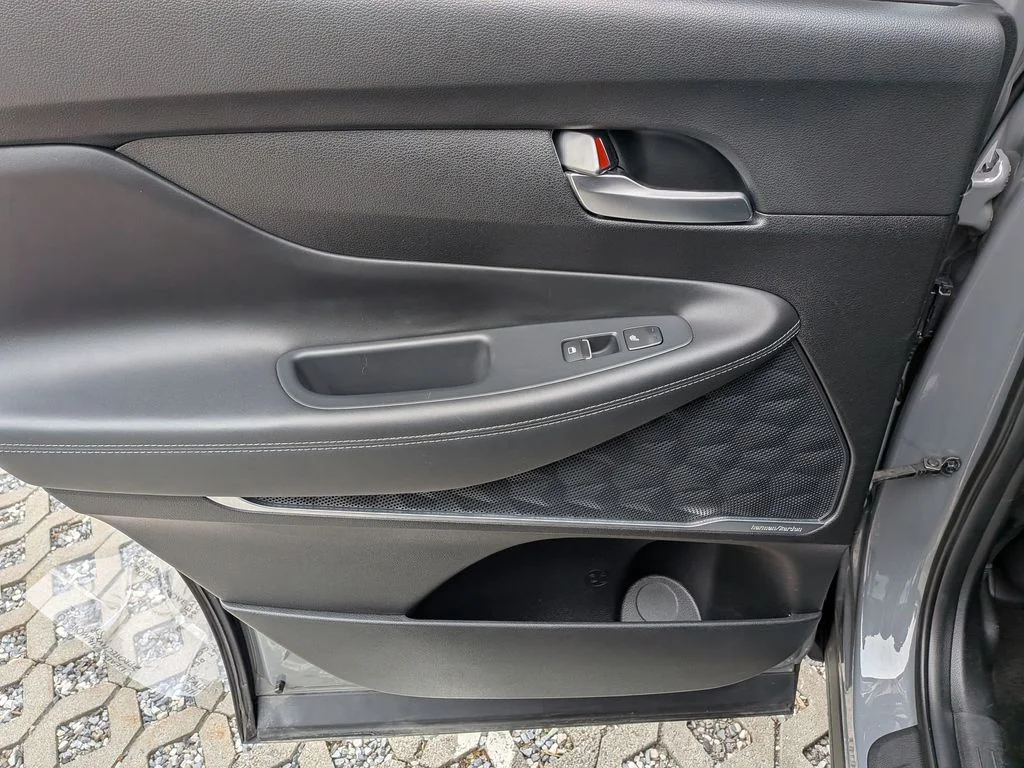 Used 2022 Gray Hyundai Limited image 29