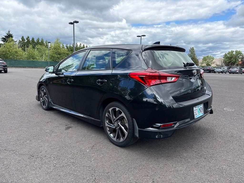 Used 2017 Black Sand Pearl Toyota Base image 5