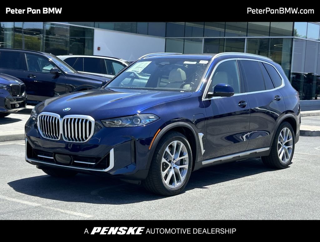 2026 BMW X5 xDrive50e's photo