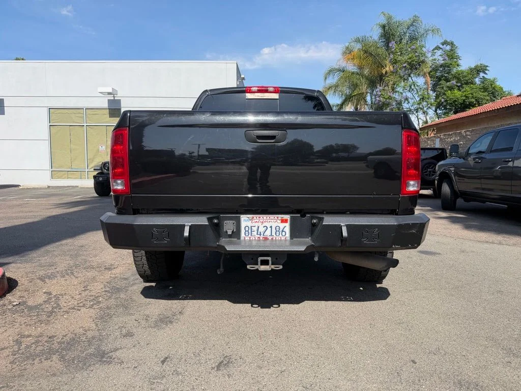 Used 2006 Black Dodge SLT image 12