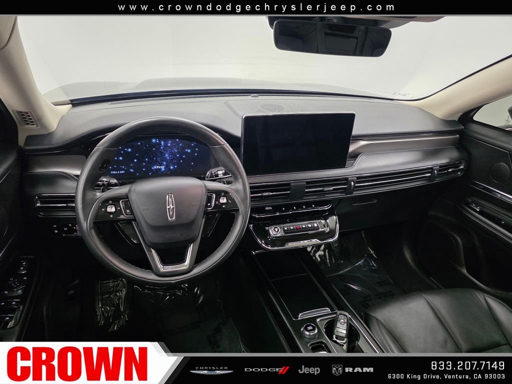 Used 2024 Black Lincoln Grand Touring image 18