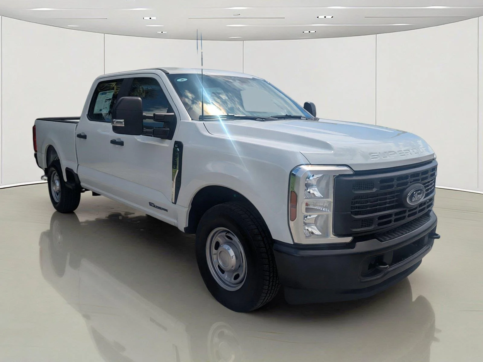New 2026 Oxford White Ford F-250® XL image 4