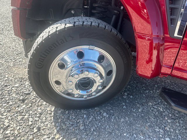 Used 2026 Ruby Red Metallic Tinted Clearcoat Ford XLT image 8