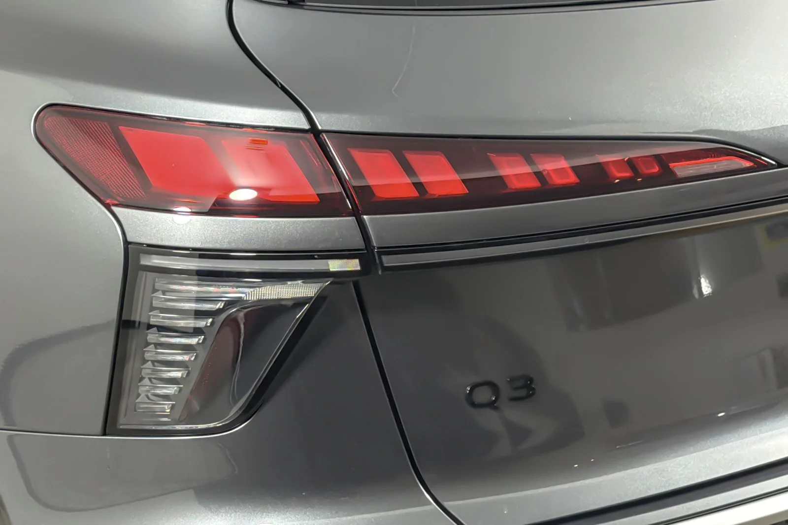 New 2026 Daytona Gray Pearl Effect Audi S line quattro image 26