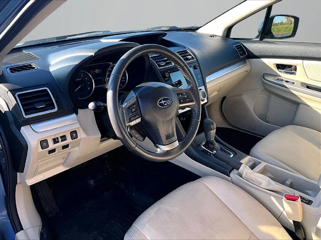 Used 2015 Blue Subaru 2.0i Limited image 13