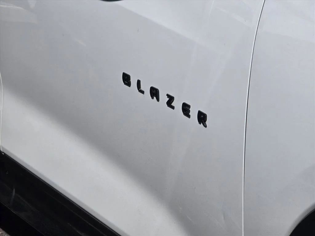 Used 2019 White Chevrolet RS image 16