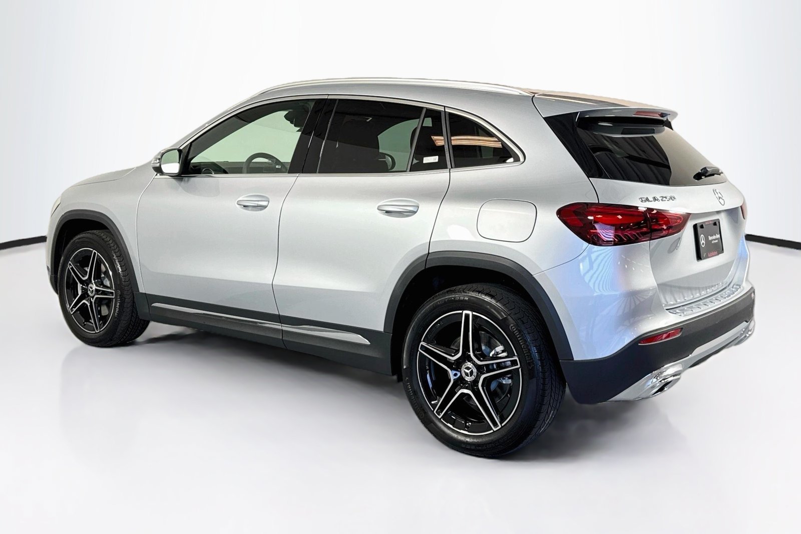 New 2026 Cirrus Silver Metallic Mercedes-Benz GLA 250 image 7