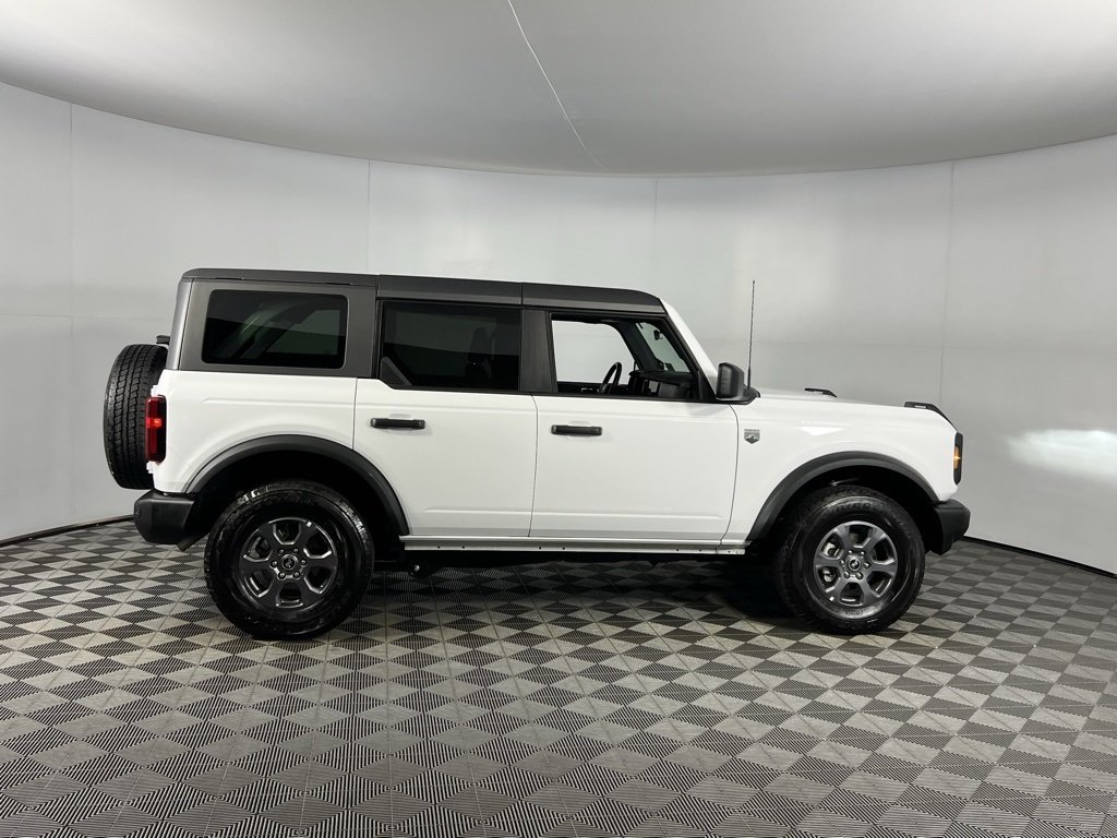 2025 Ford Bronco Big Bend photo 2