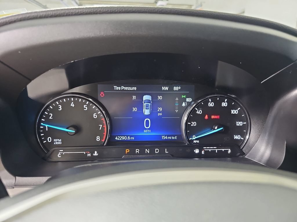 Used 2023 White Ford XLT image 26