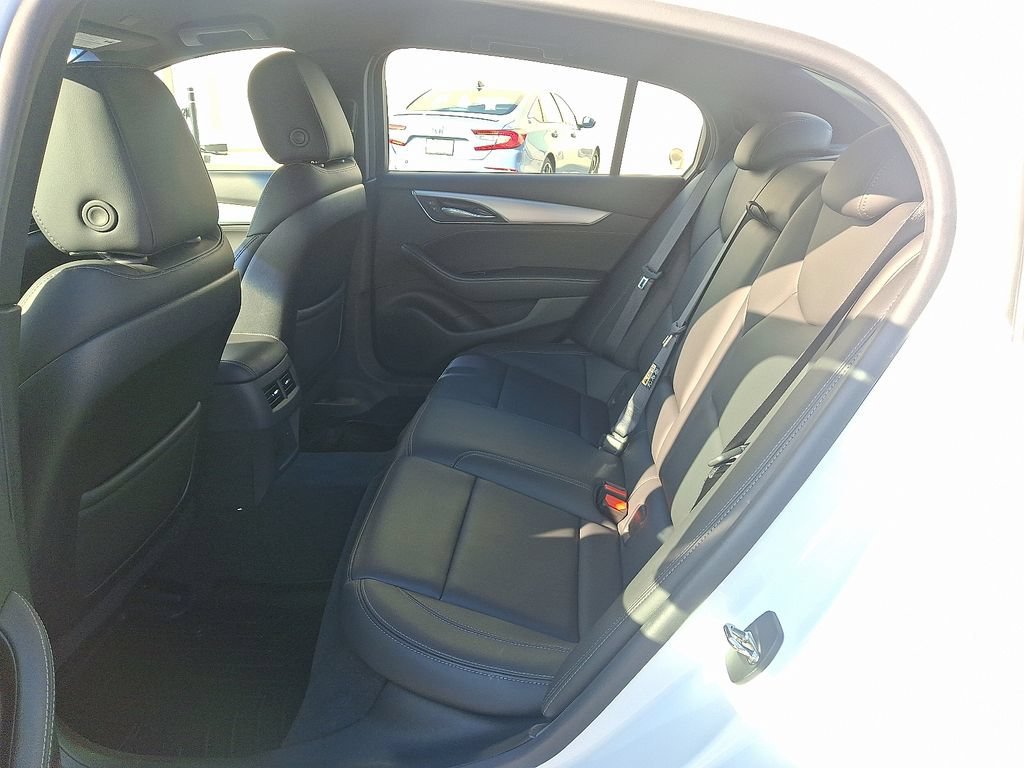 2024 Cadillac CT5 Luxury - Photo 10