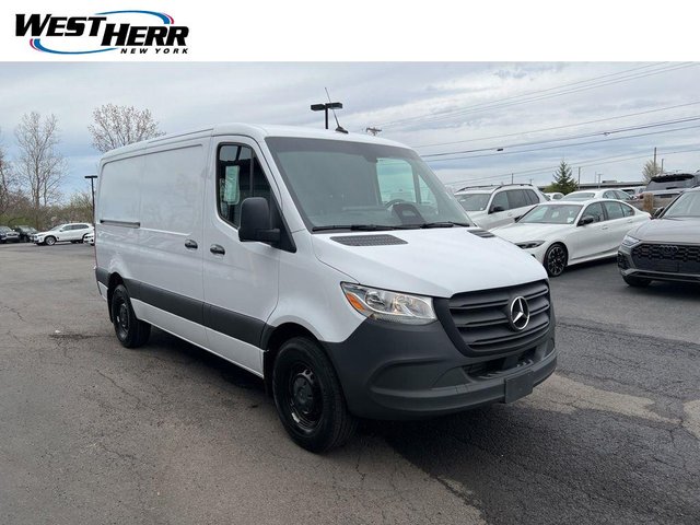2025 Mercedes-Benz Sprinter 2500 Cargo 144 WB